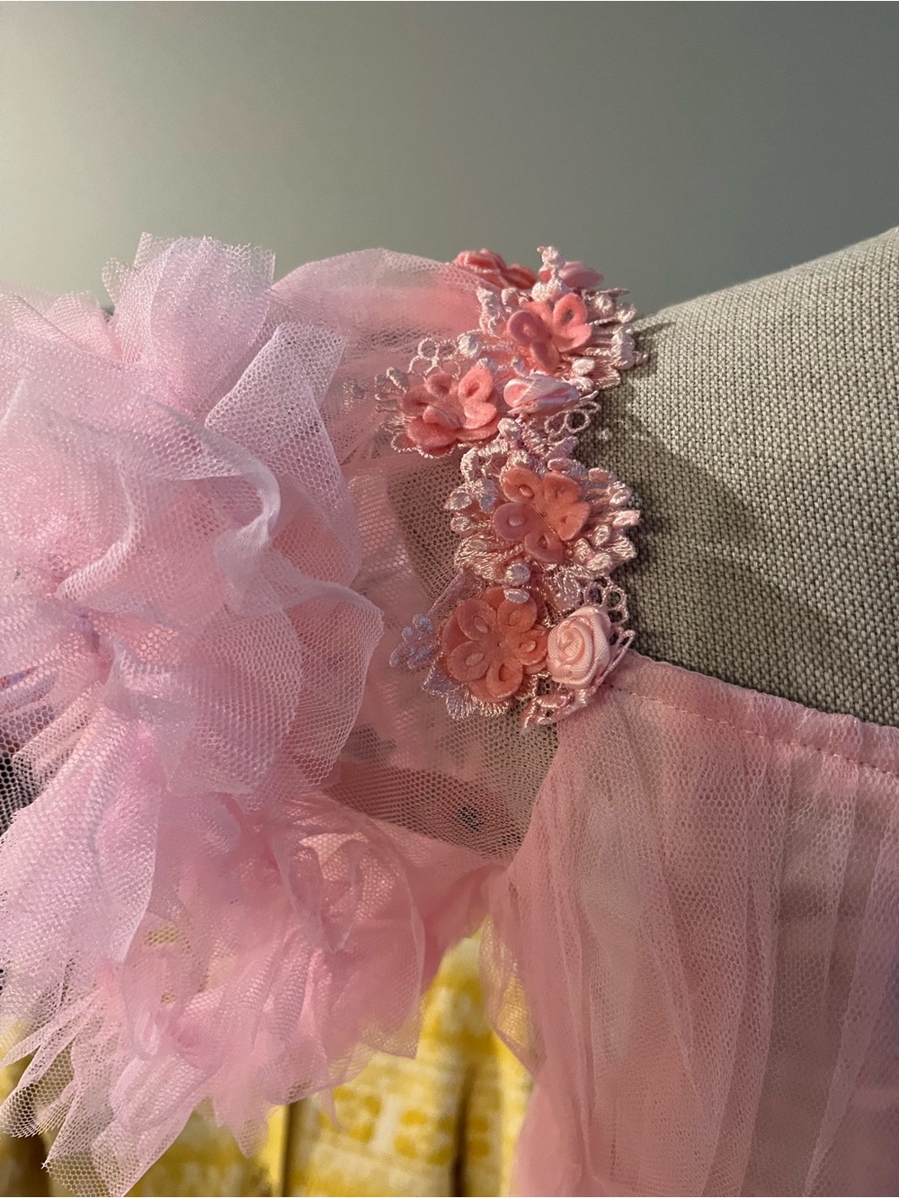 SUGAR THRILLZ 🎀Pink Tulle 🎀Floral Puff Sleeve Party Dress size M 🎀NWT - Picture 6 of 10